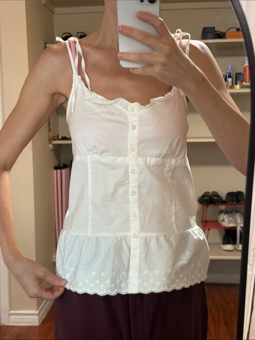 Brandy Melville Tie Shoulder Cami Top - Picture 5 of 8